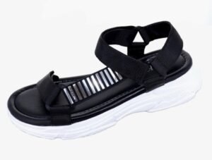 Lightweight Strap Sandals